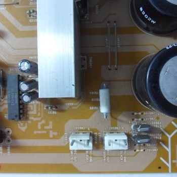 برد-پاور-سونی-40V300