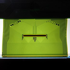 لیکوید-شکته-هایسنس-40M2160