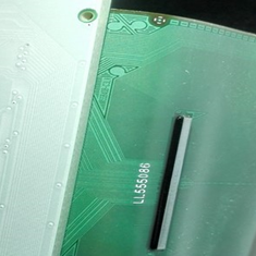 لکوئید-شکسته-ال-جی-43UF671