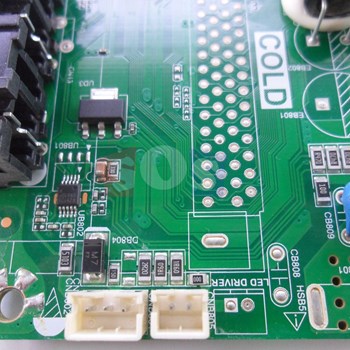 برد-مین-هایسنس-32D50