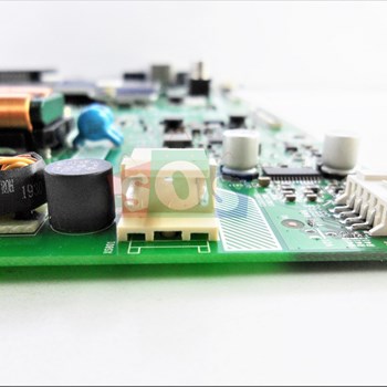 برد-مین-هایسنس-55B7300