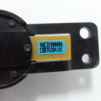 برد-چشمی-LG-مدل-42LA62000-42-LN5700