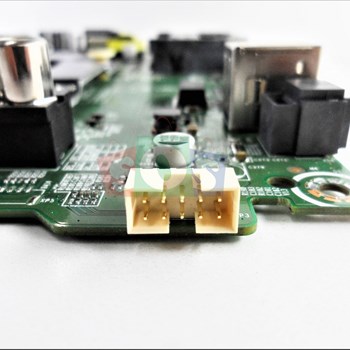 برد-مین-هایسنس-55B7101