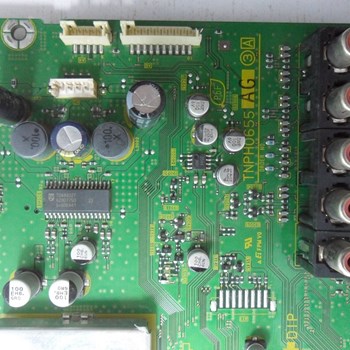 برد-مین-پاناسونیک-32L-60