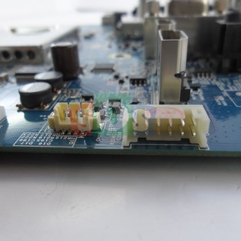 برد-مین-سونی-32B-320