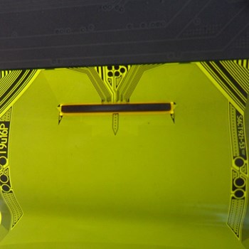 لیکویید-شکسته-سامسونگ-49KU7350