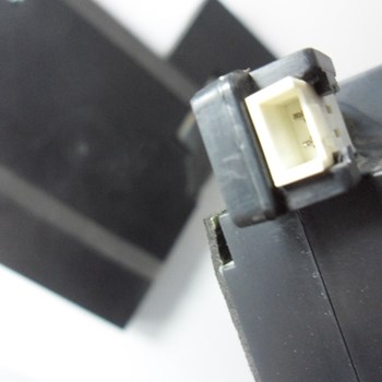 اسپیکر-ال-جی-42LY340