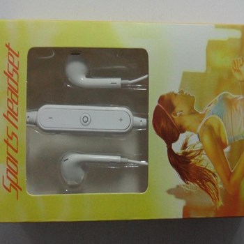 ایرفون-بلوتوثی-سفید